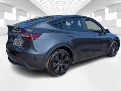 2025 Tesla Model Y Long Range