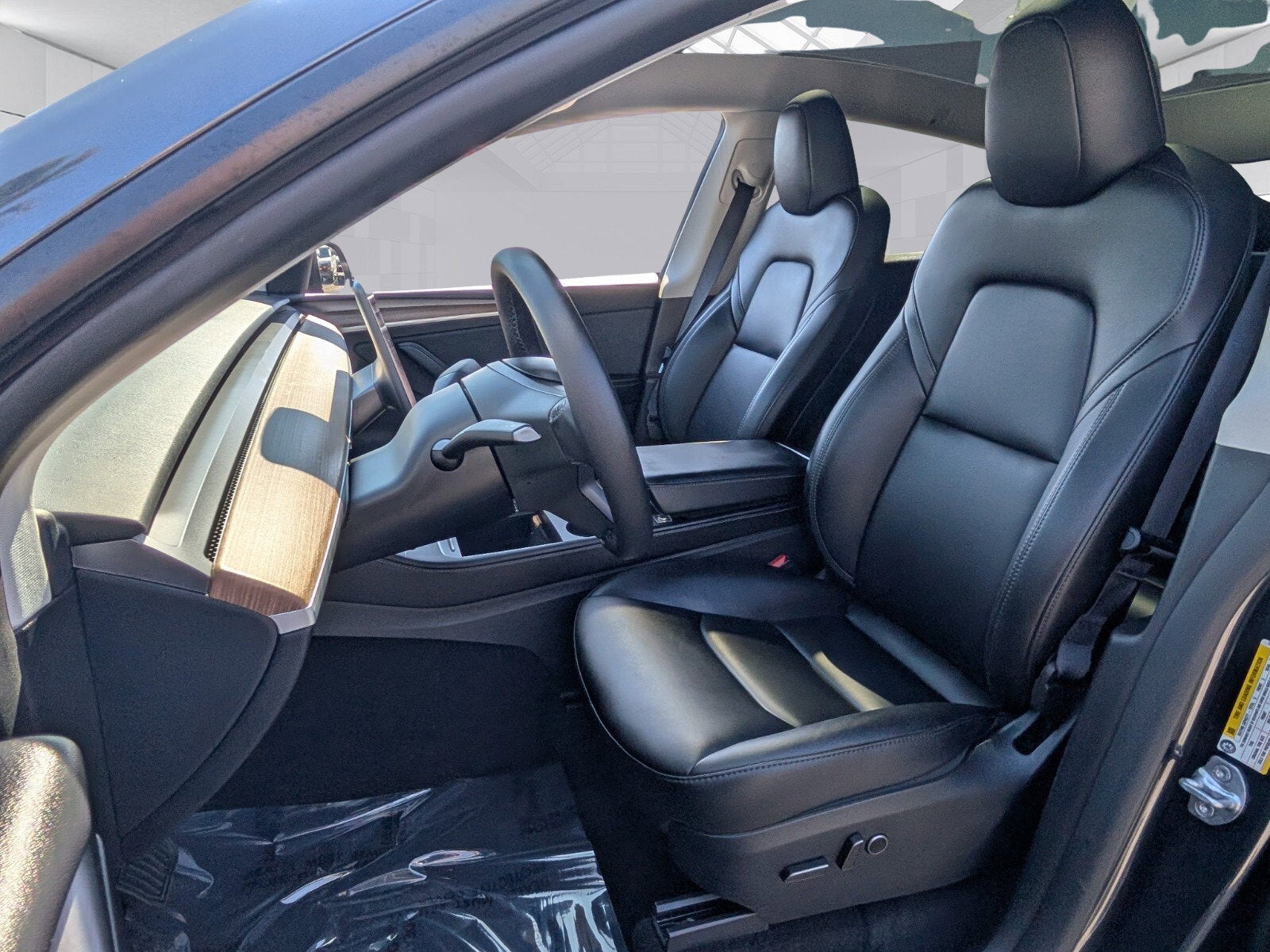 2025 Tesla Model Y Long Range