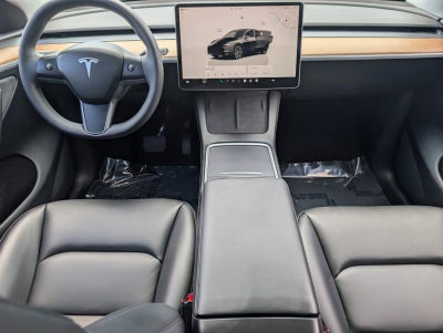 2025 Tesla Model Y Long Range