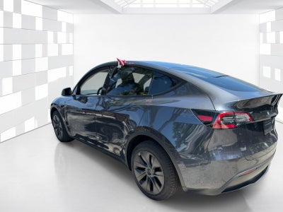 2025 Tesla Model Y Long Range