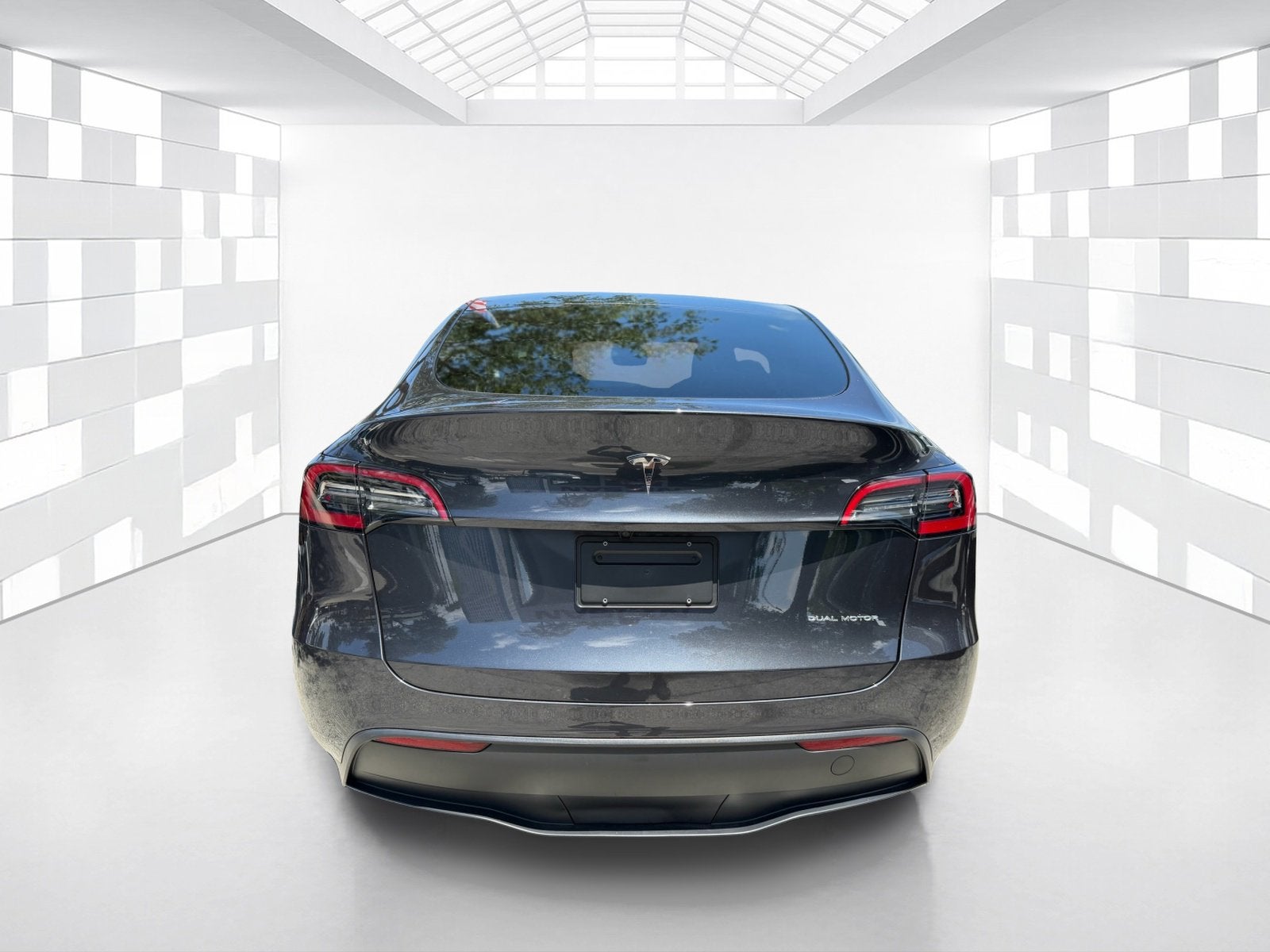 2025 Tesla Model Y Long Range