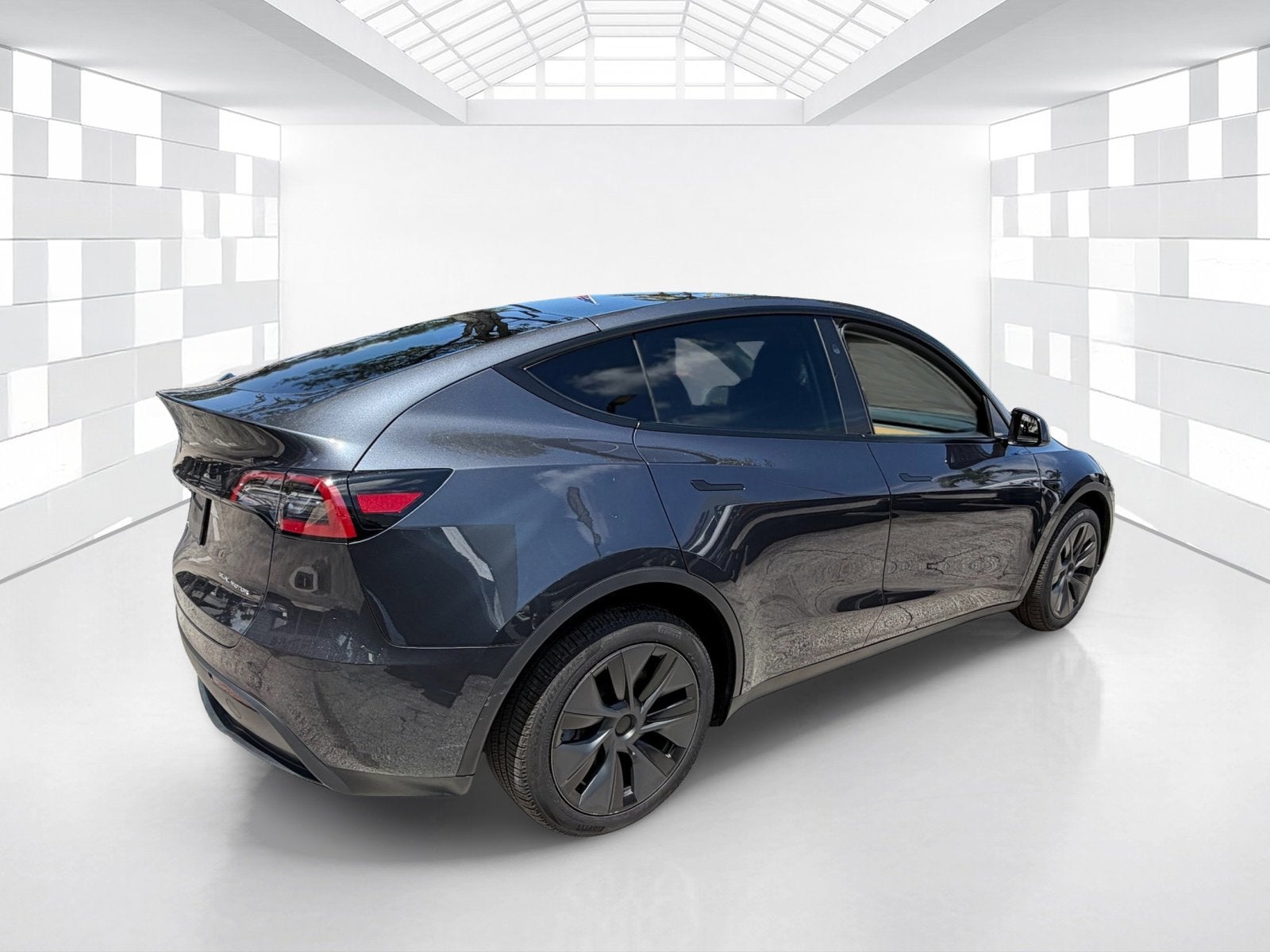 2025 Tesla Model Y Long Range