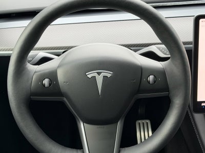 2024 Tesla Model Y Performance