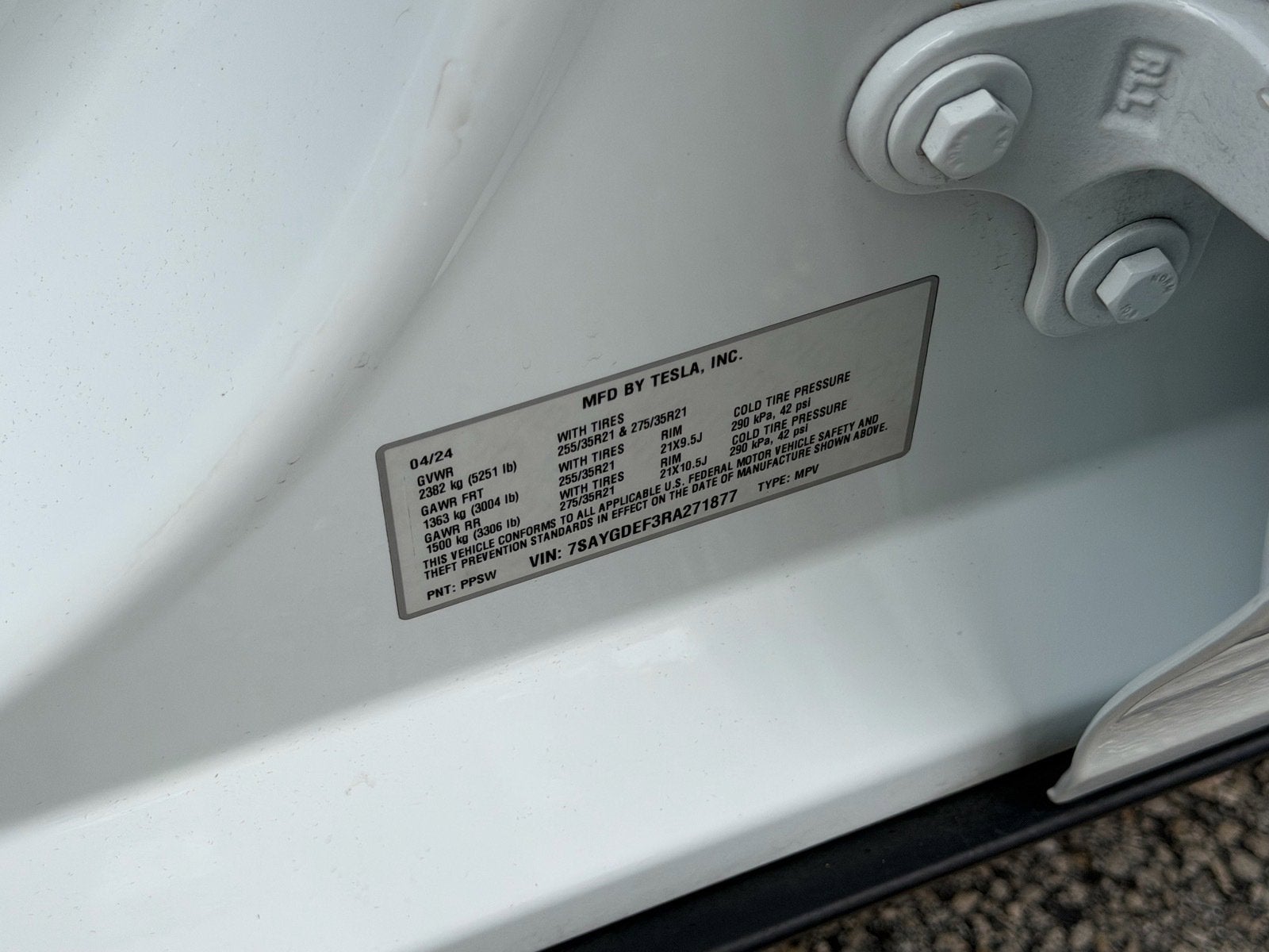 2024 Tesla Model Y Performance