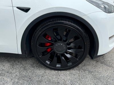 2024 Tesla Model Y Performance