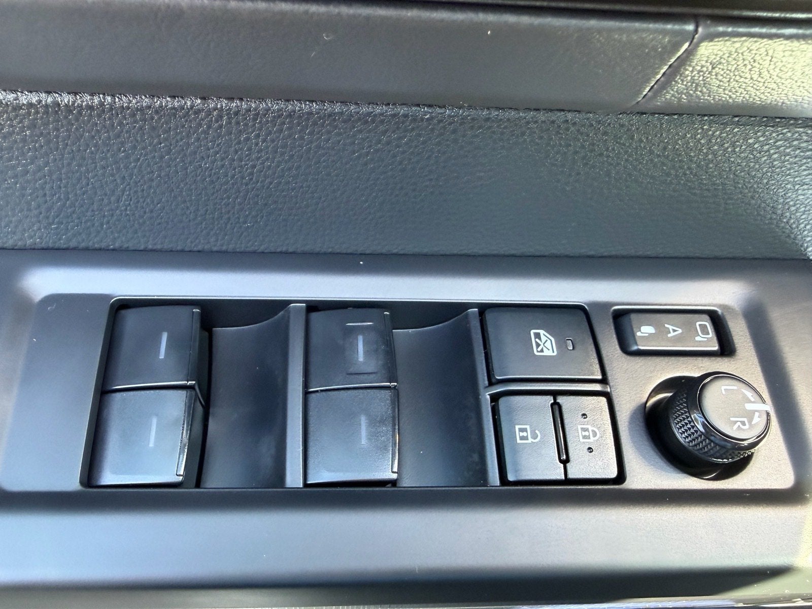 2025 Toyota Sequoia Platinum