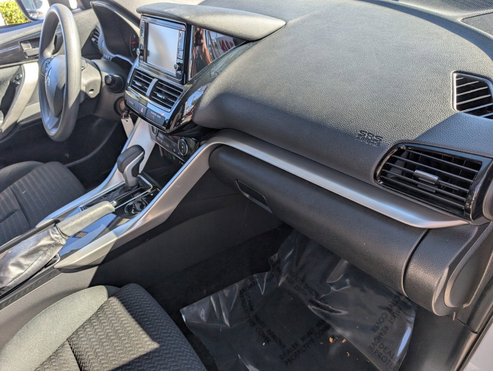 2022 Mitsubishi Eclipse Cross ES