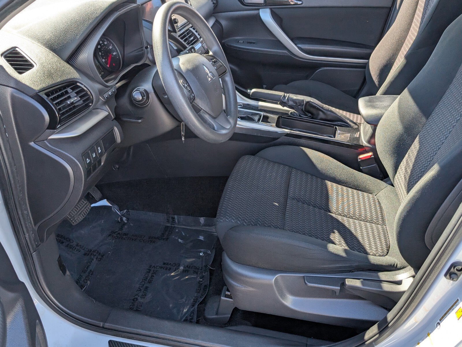 2022 Mitsubishi Eclipse Cross ES