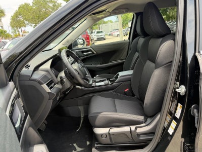 2025 Mitsubishi Outlander ES