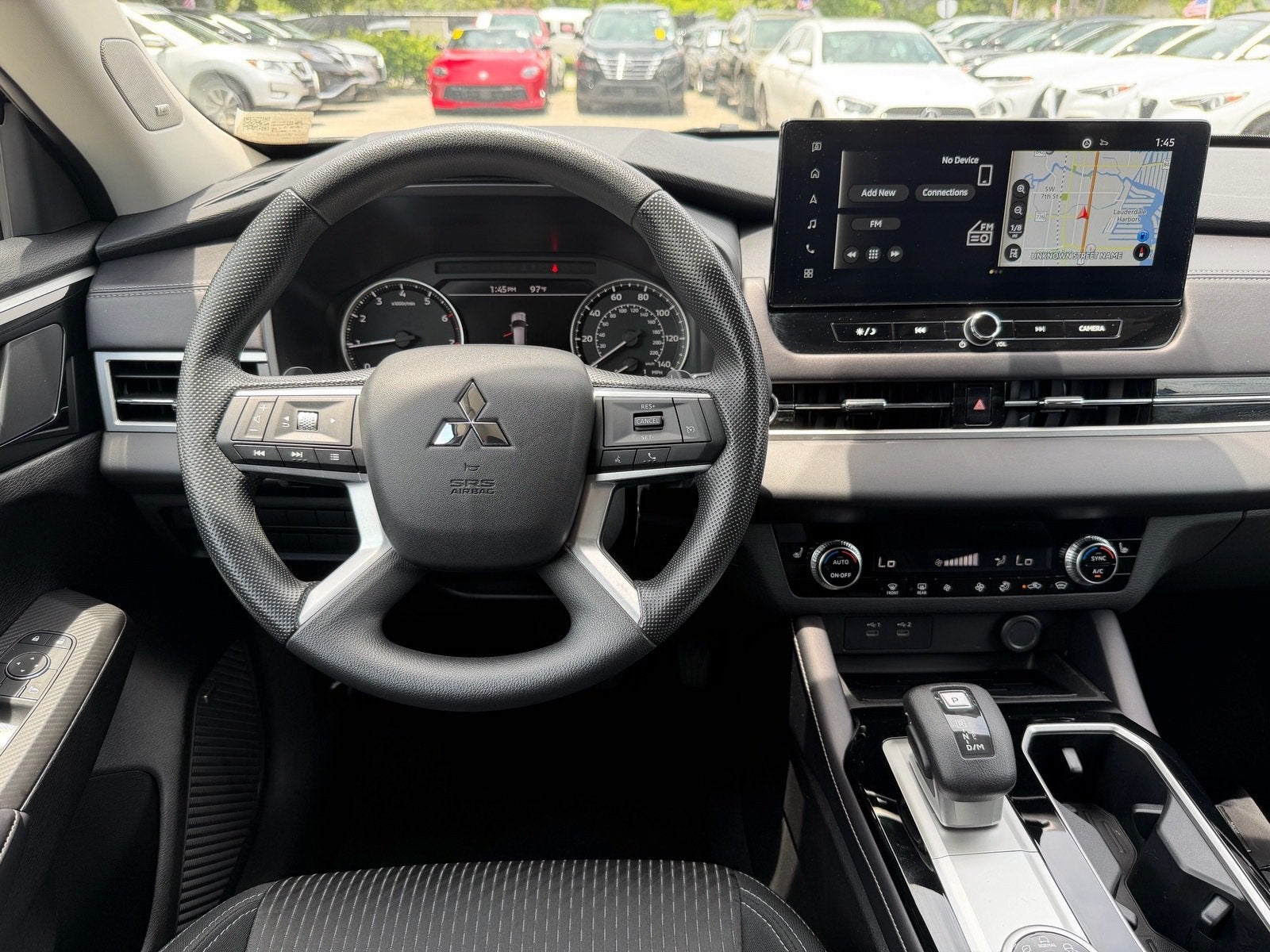 2025 Mitsubishi Outlander ES