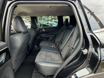 2022 Mitsubishi Outlander SE
