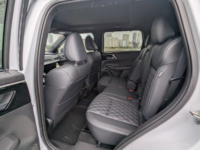 2026 Nissan Rogue Plug-In Hybrid Platinum