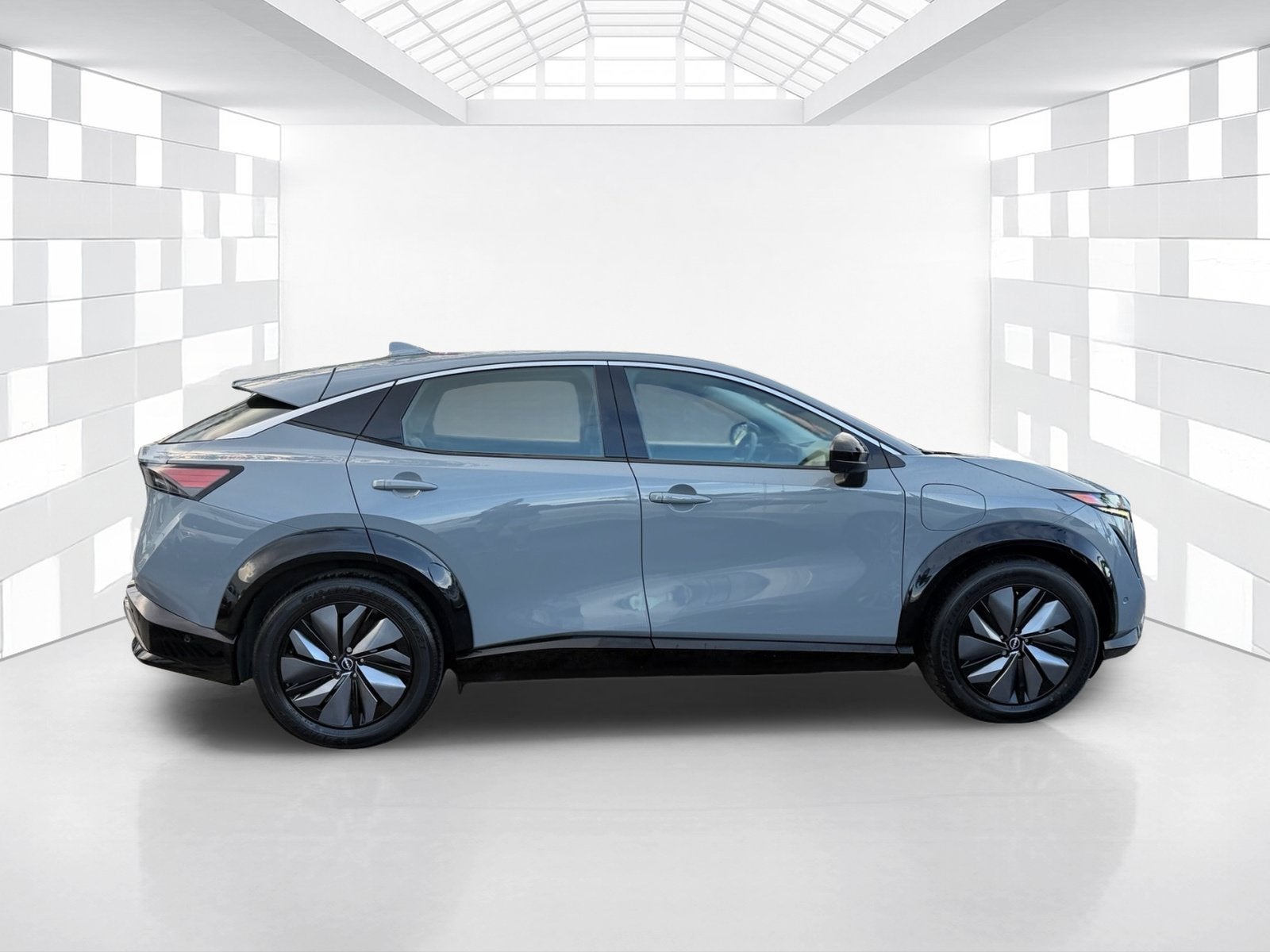 2024 Nissan ARIYA EMPOWER+
