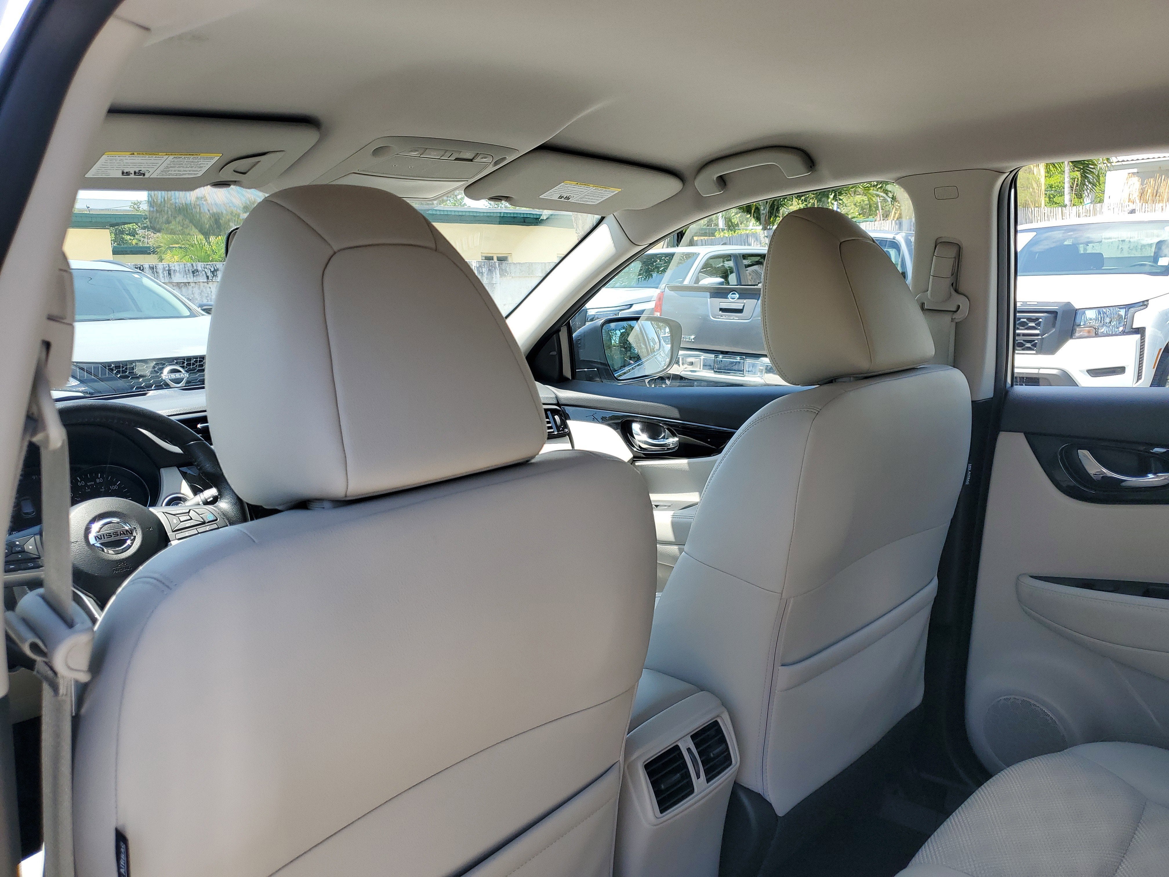 2022 Nissan Rogue Sport SV