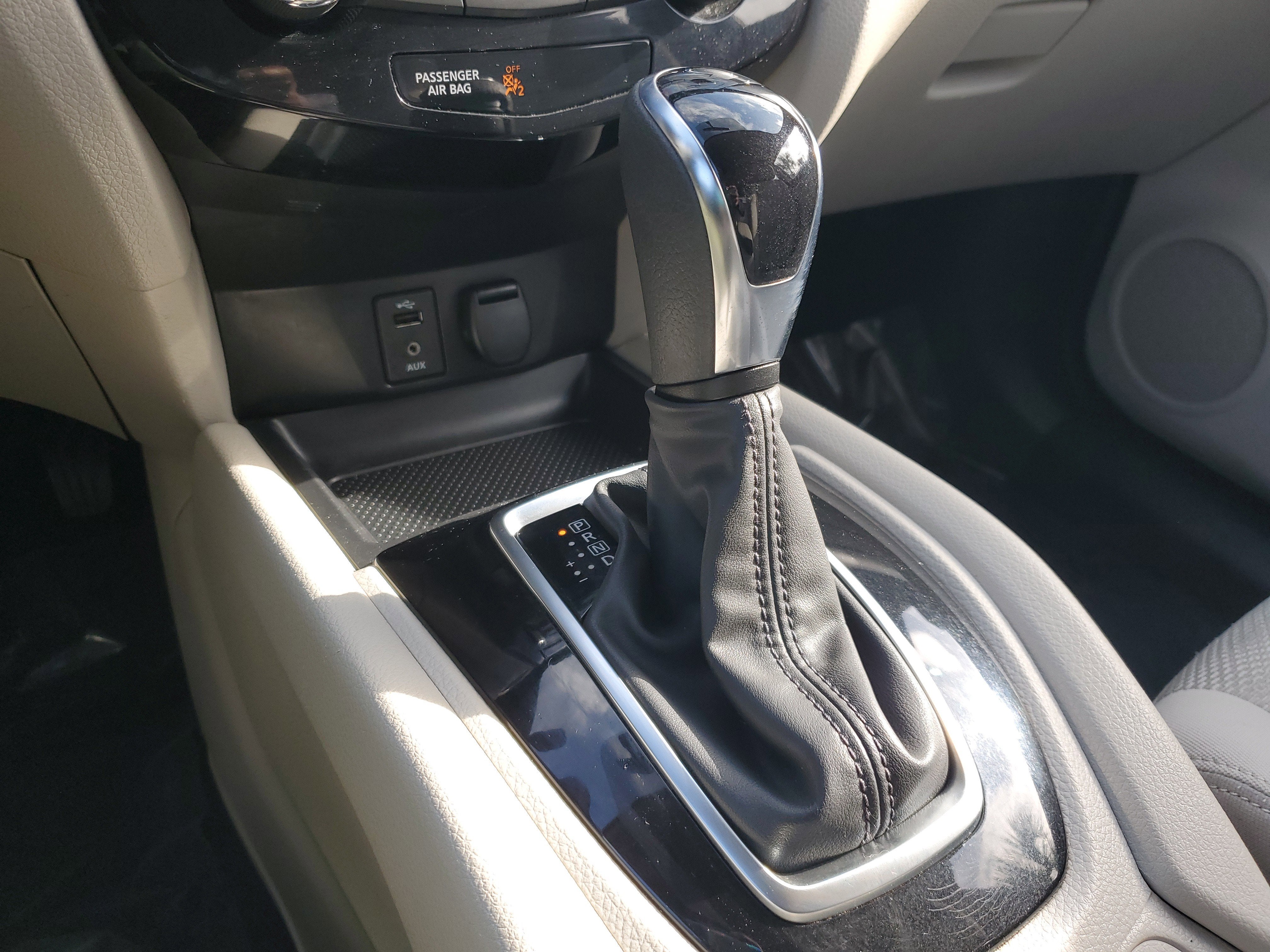 2018 Nissan Rogue Sport SV