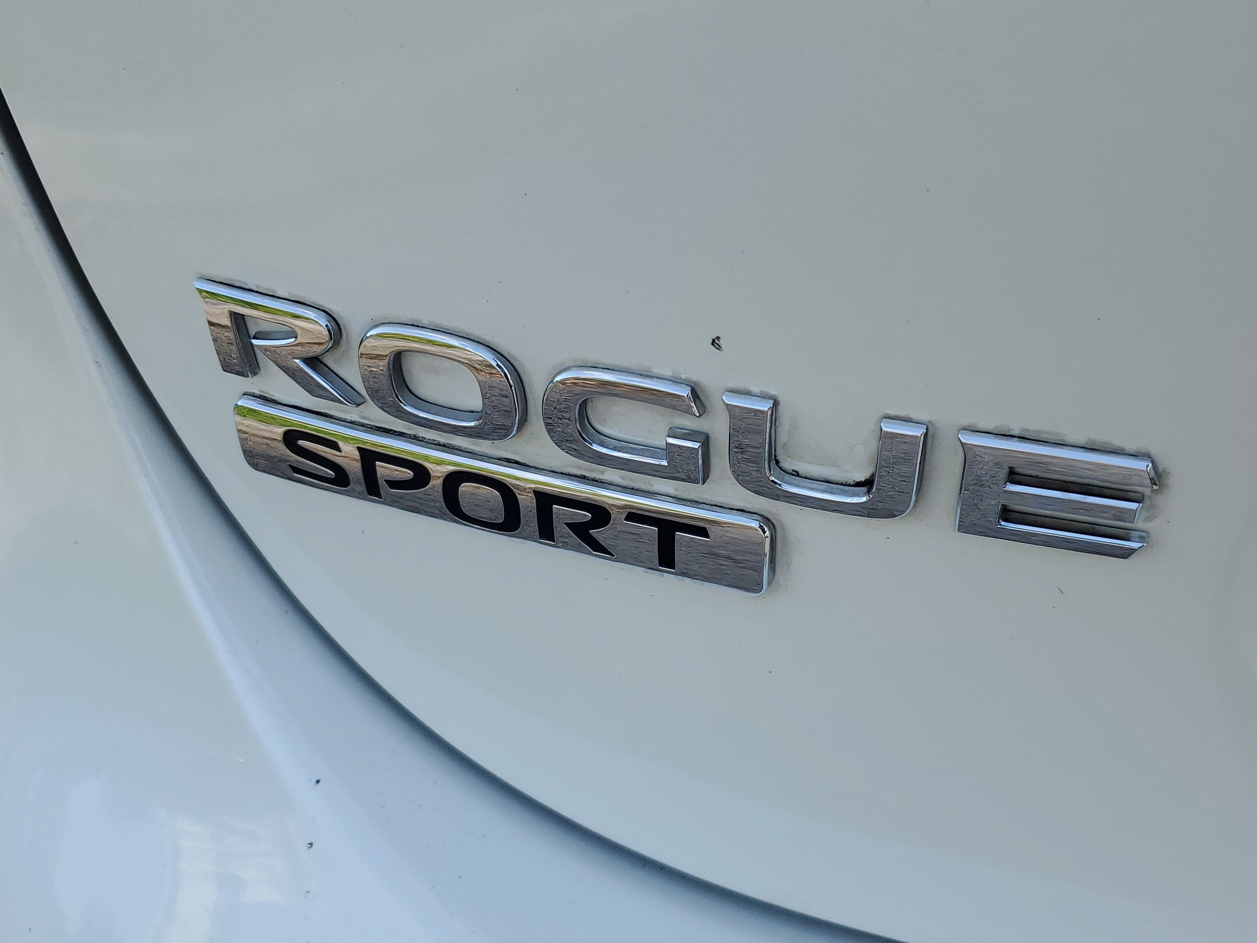 2018 Nissan Rogue Sport SV
