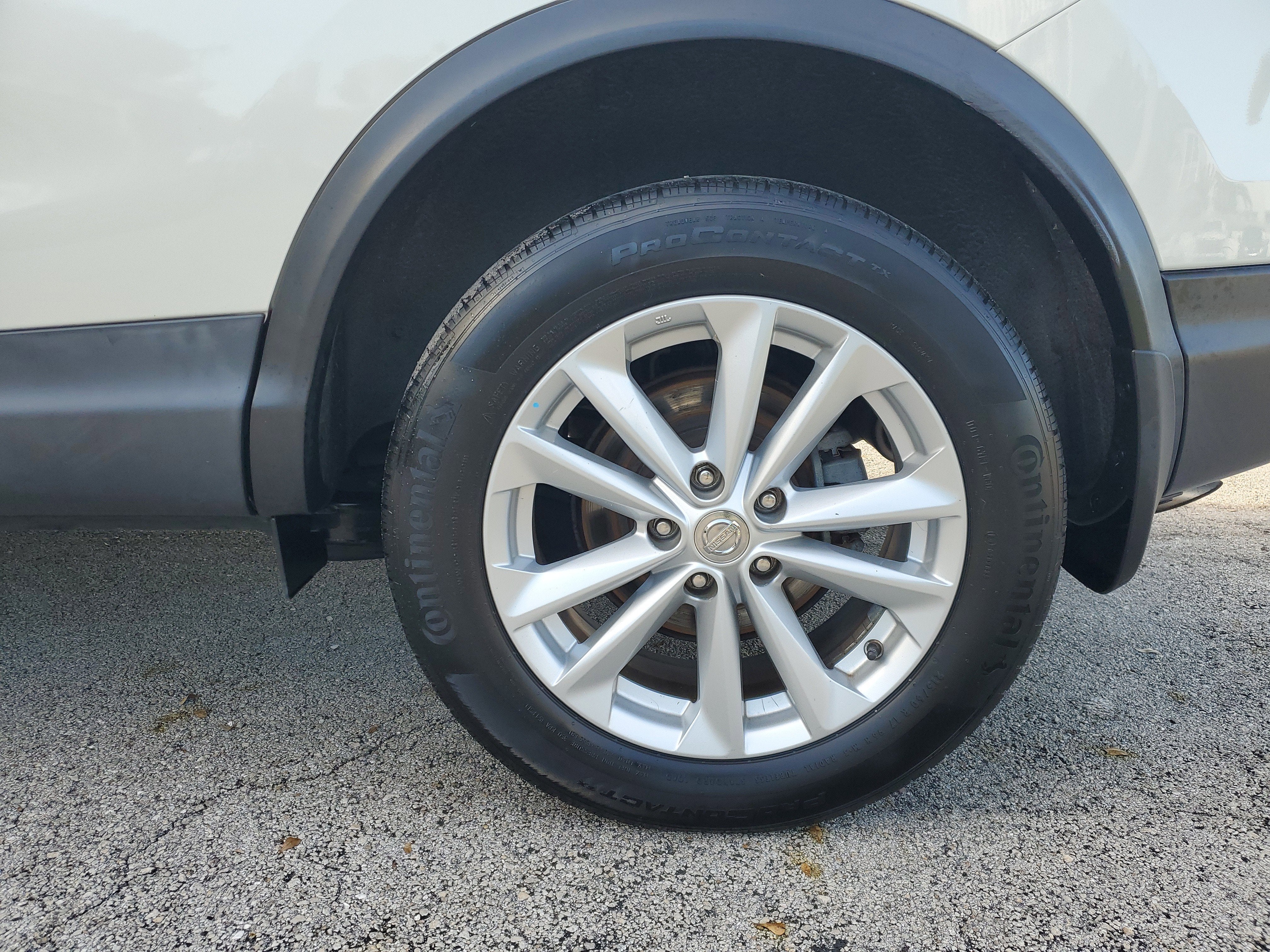 2018 Nissan Rogue Sport SV