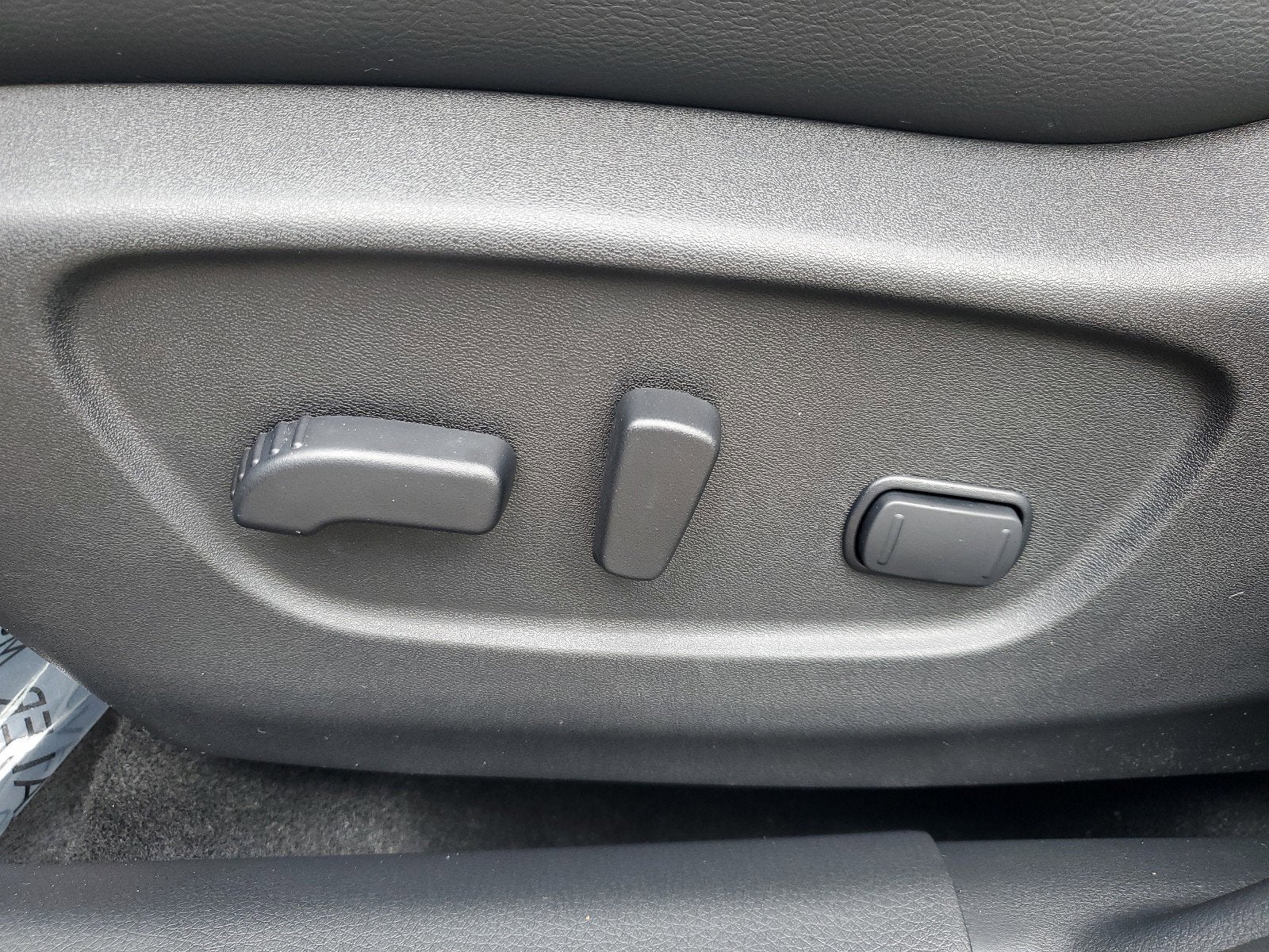 2021 Nissan Rogue Sport SL