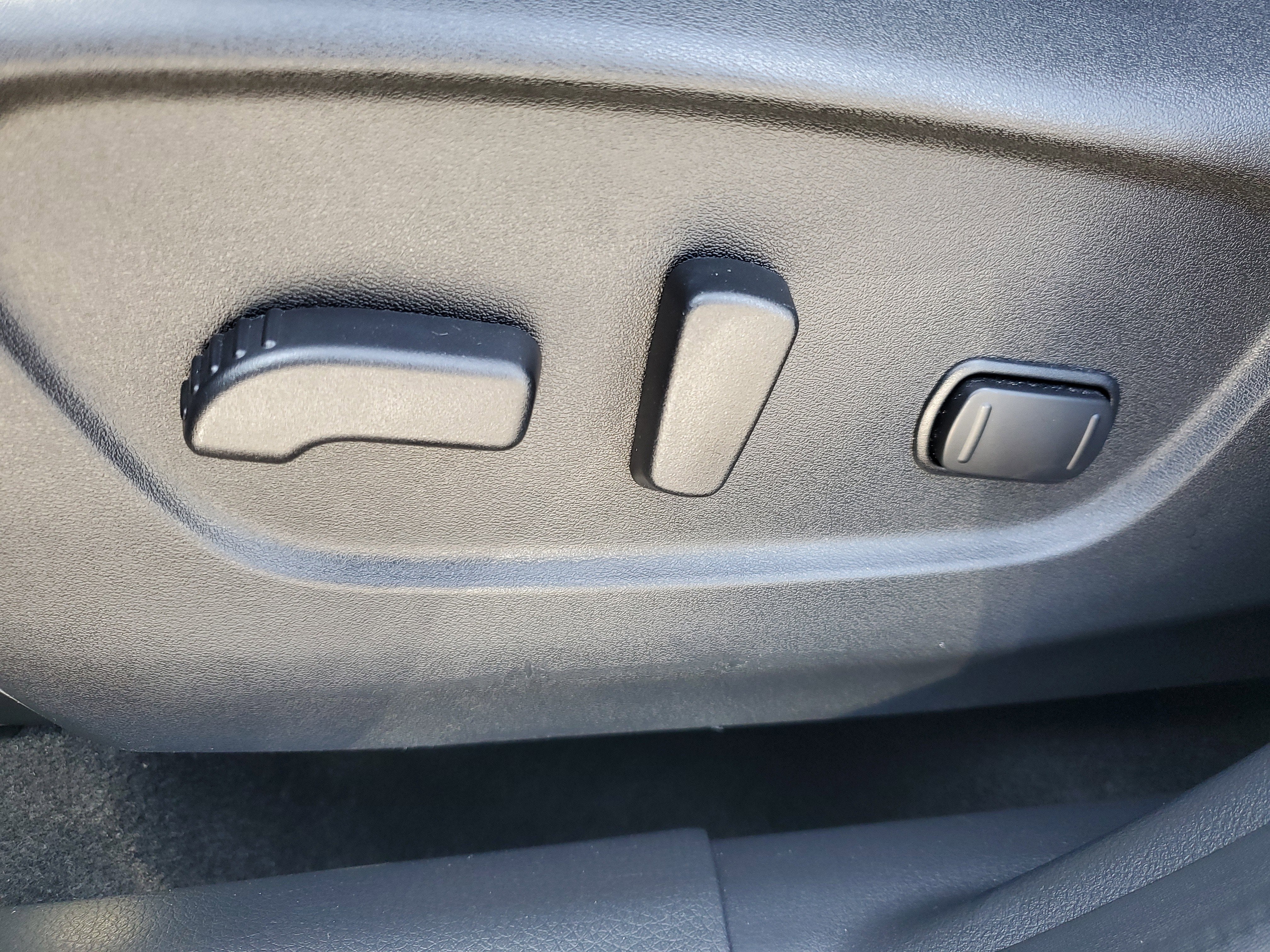 2021 Nissan Rogue Sport SL