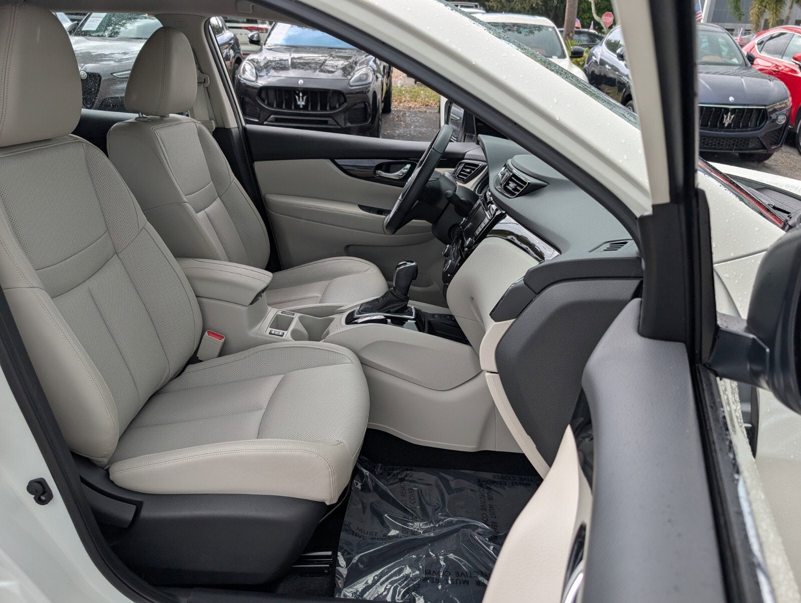 2022 Nissan Rogue Sport SL