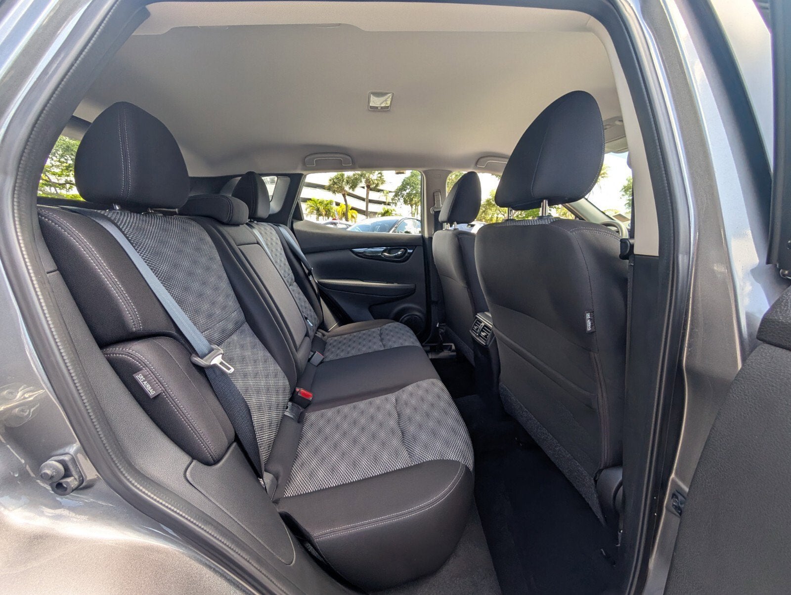 2020 Nissan Rogue Sport SV