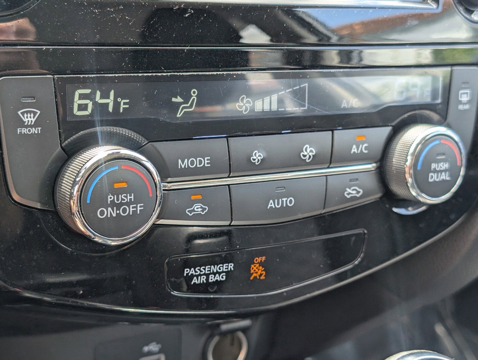 2020 Nissan Rogue Sport SV