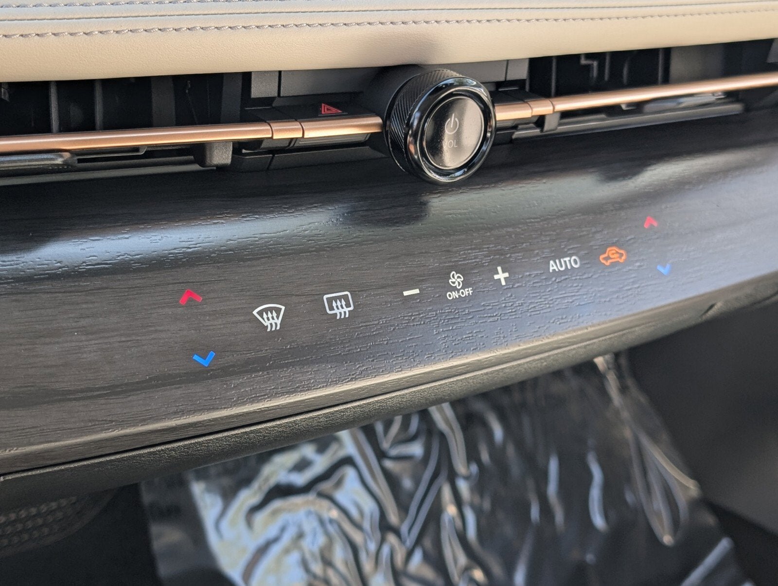 2023 Nissan ARIYA EVOLVE+