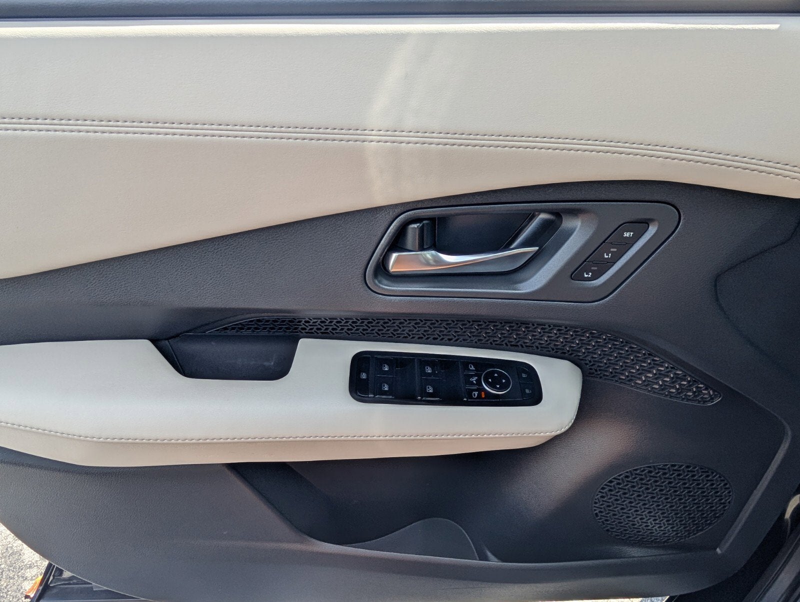 2024 Nissan ARIYA EVOLVE+