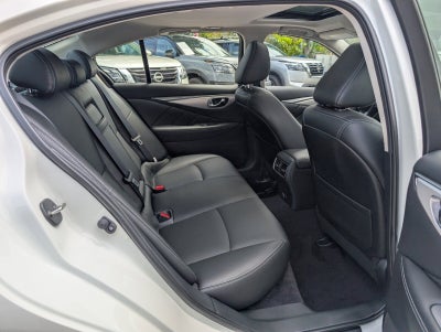 2023 INFINITI Q50 LUXE