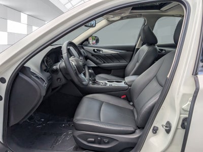 2023 INFINITI Q50 LUXE