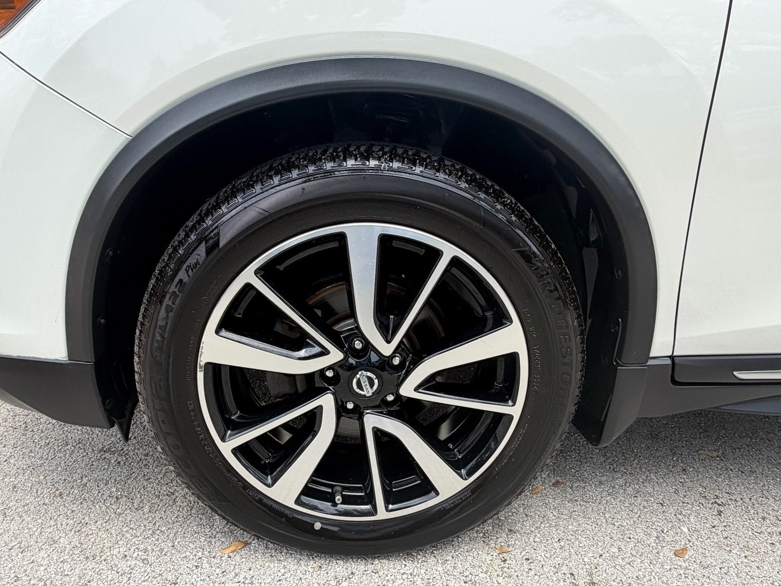 2017 Nissan Rogue SL