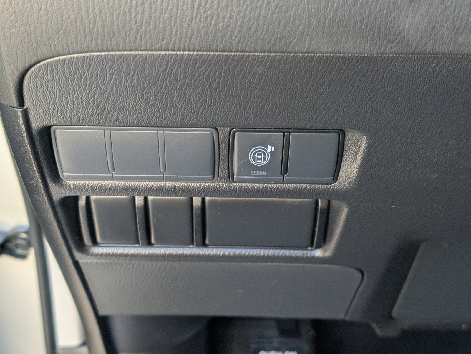 2024 Nissan Armada SV