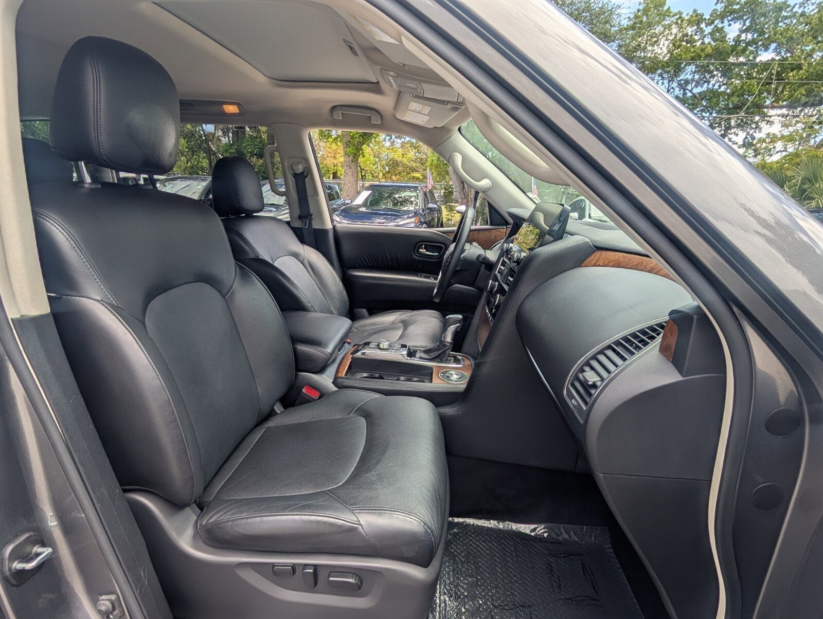 2023 Nissan Armada SL