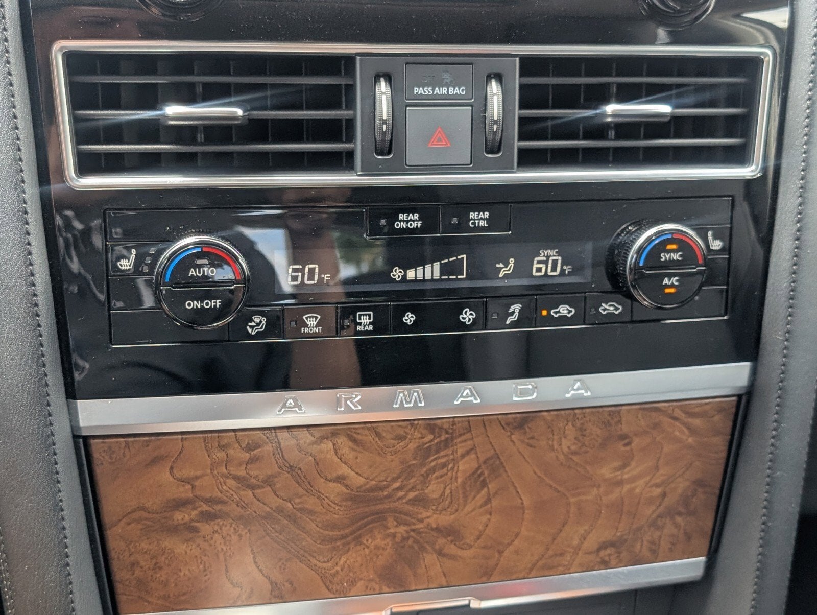 2023 Nissan Armada SL
