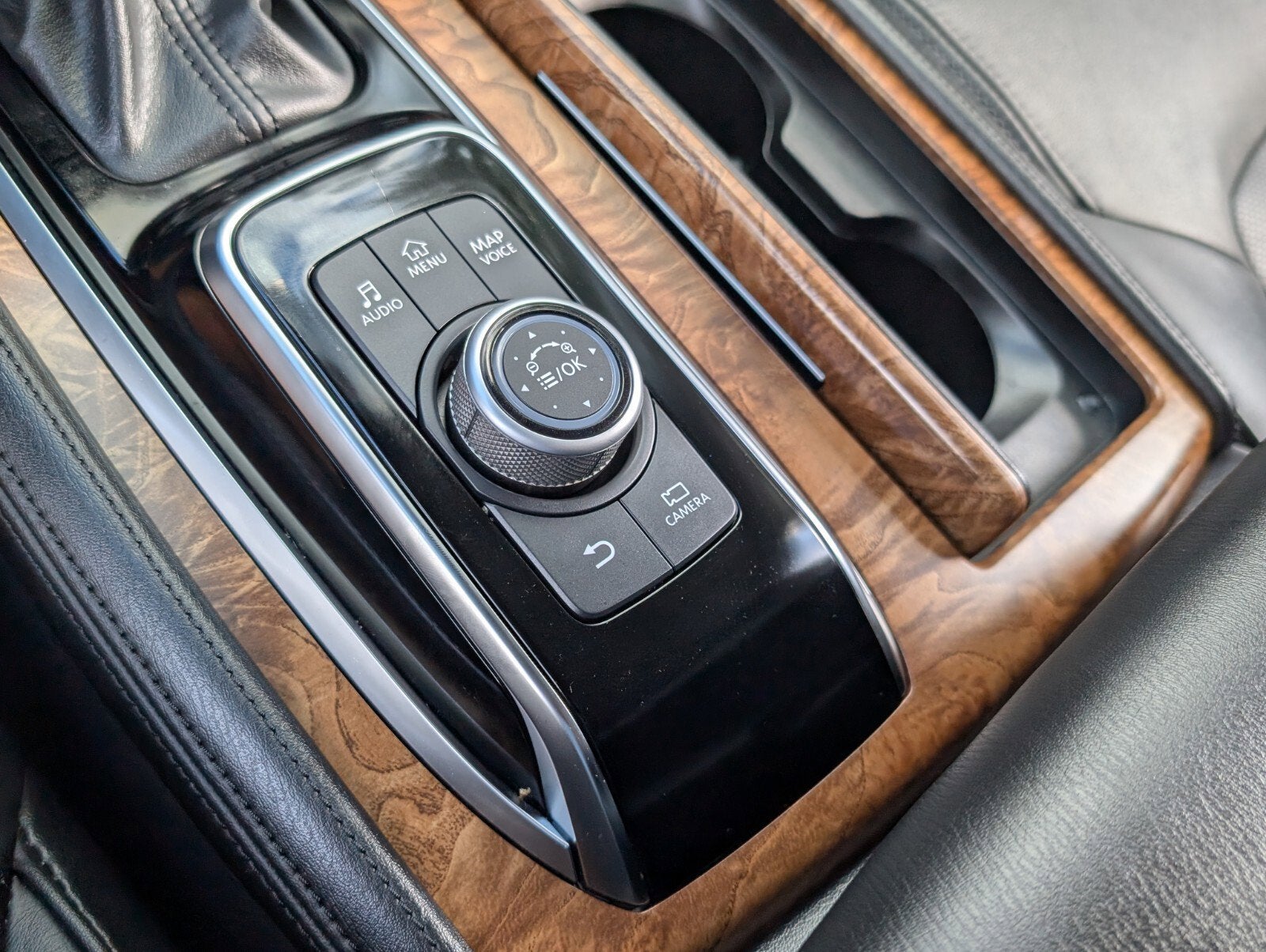 2021 Nissan Armada SL