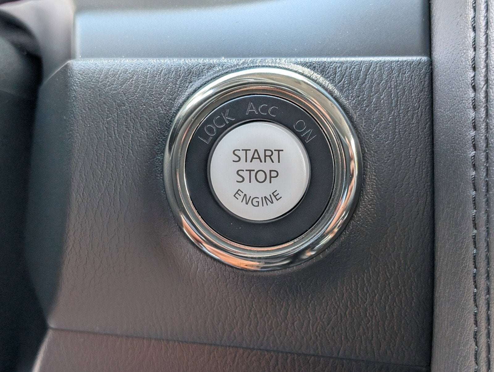 2021 Nissan Armada SL