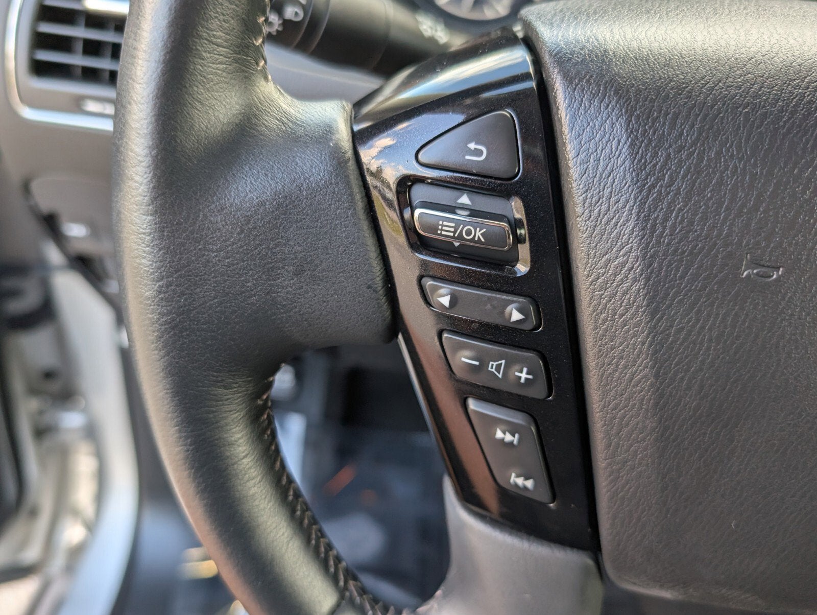 2021 Nissan Armada SL