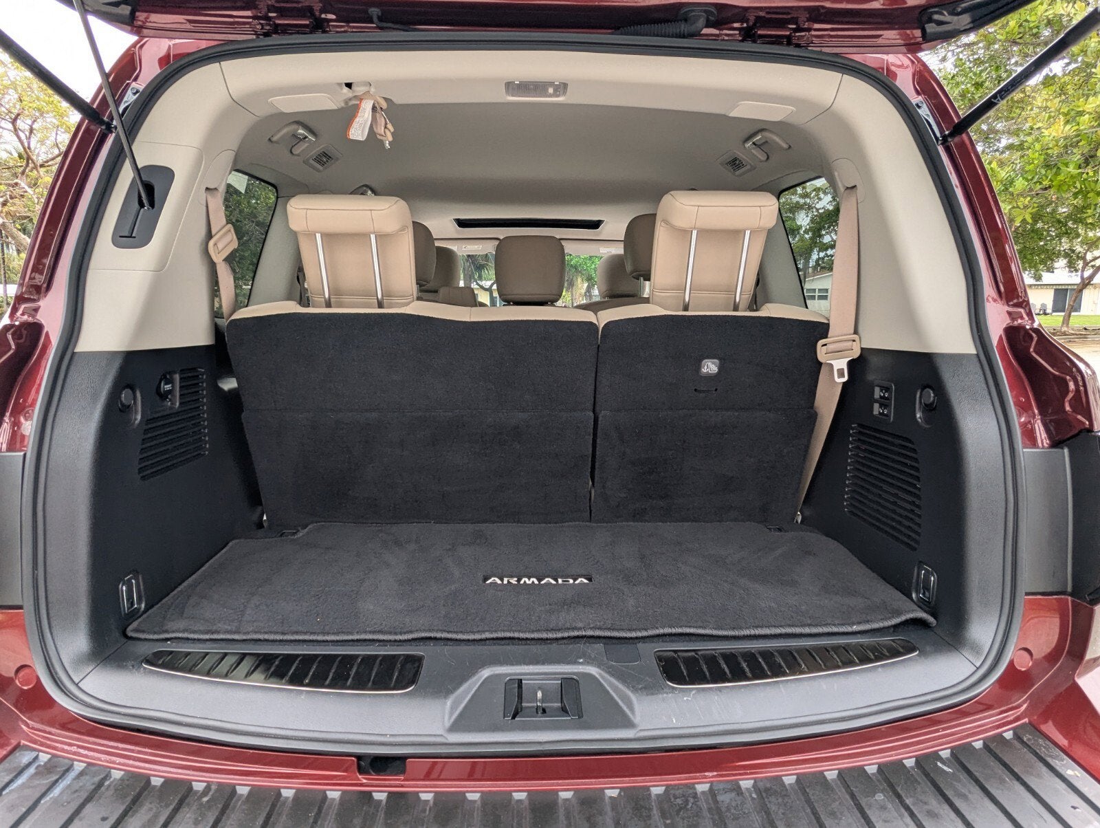 2024 Nissan Armada Platinum