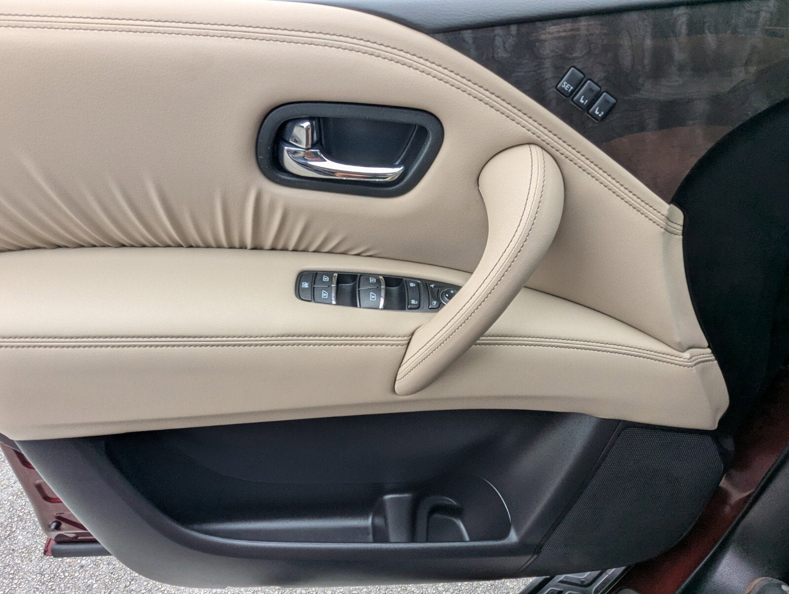 2024 Nissan Armada Platinum