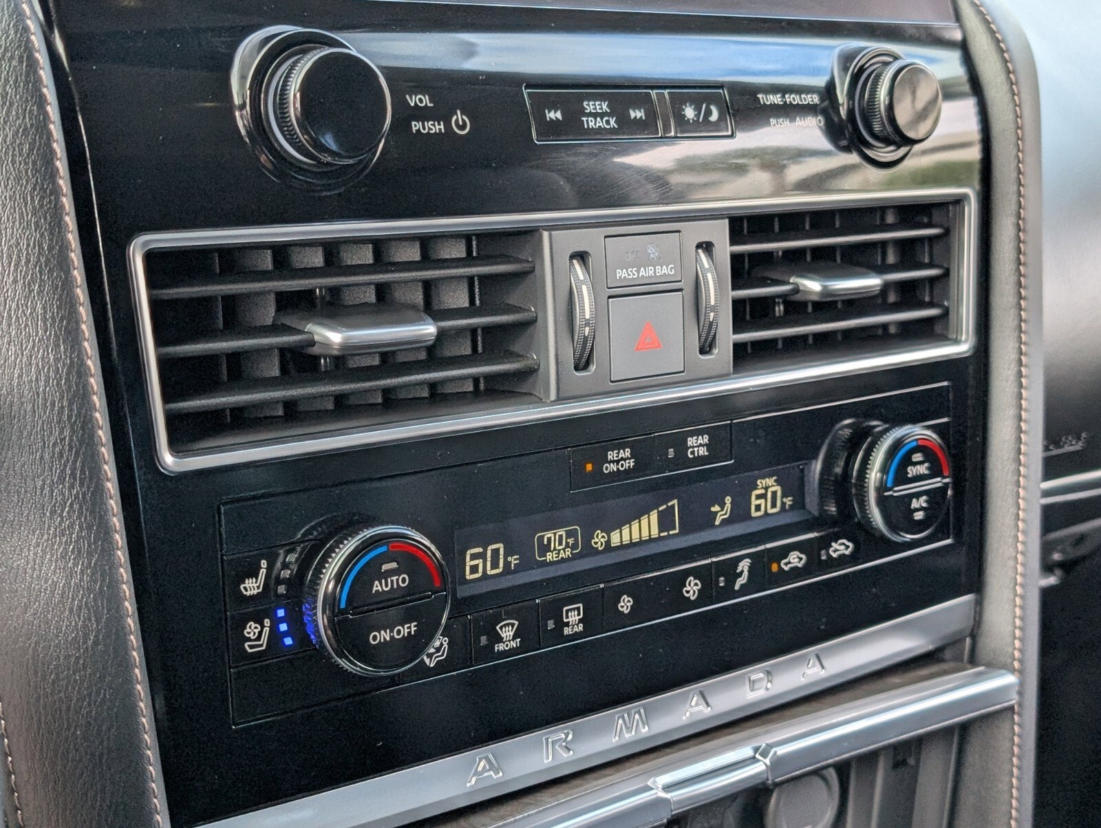 2024 Nissan Armada Platinum