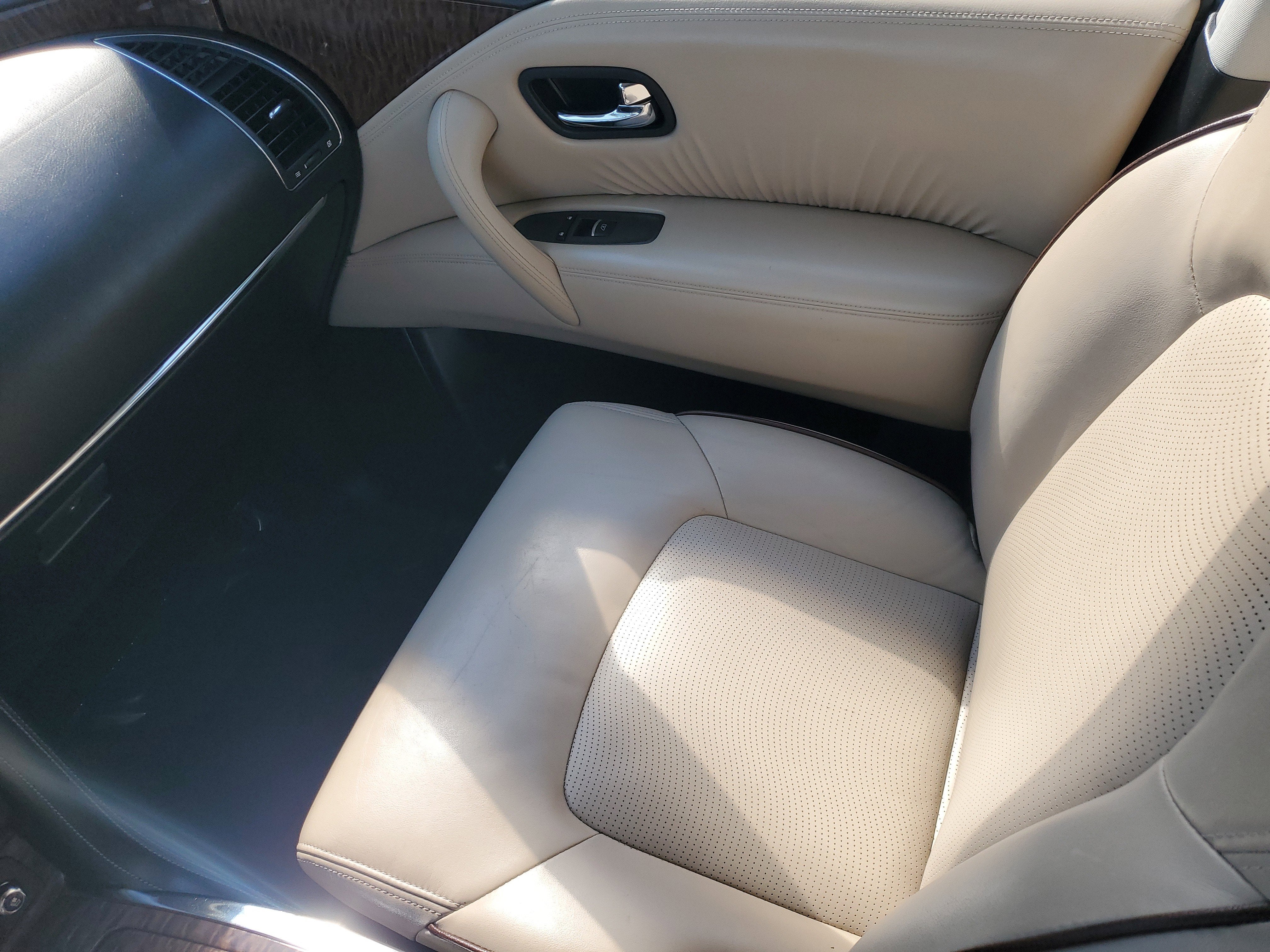 2020 Nissan Armada Platinum