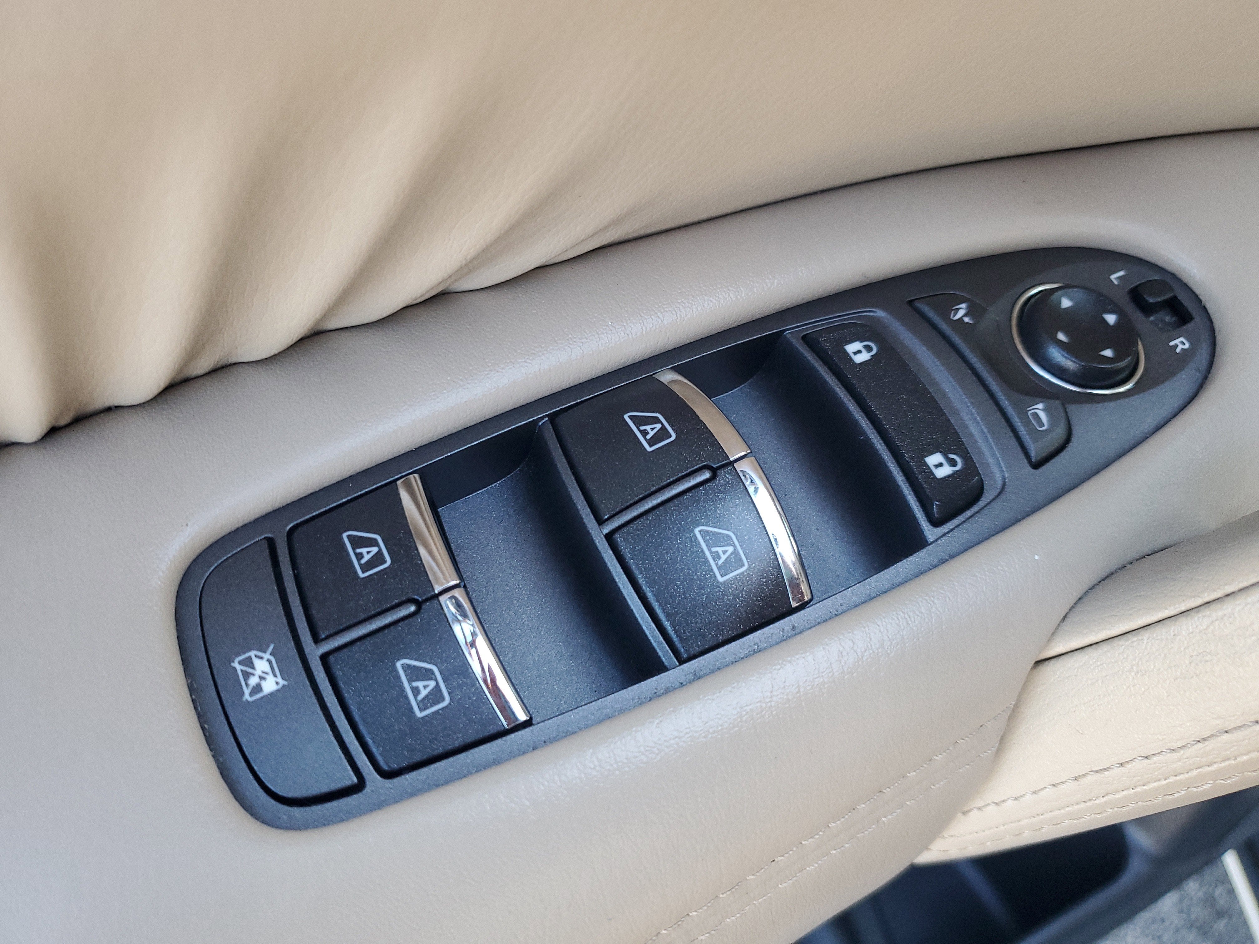 2020 Nissan Armada Platinum