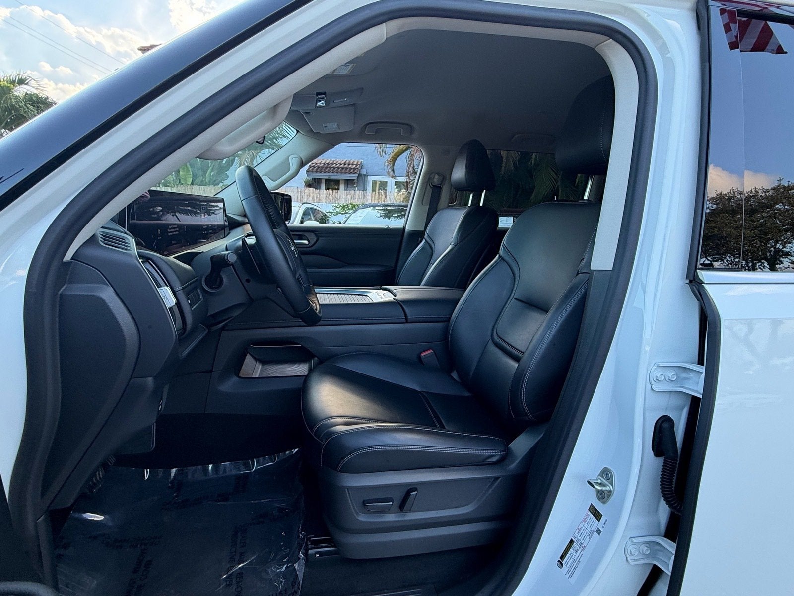 2026 Nissan Armada SV