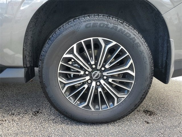 2025 Nissan Armada Platinum