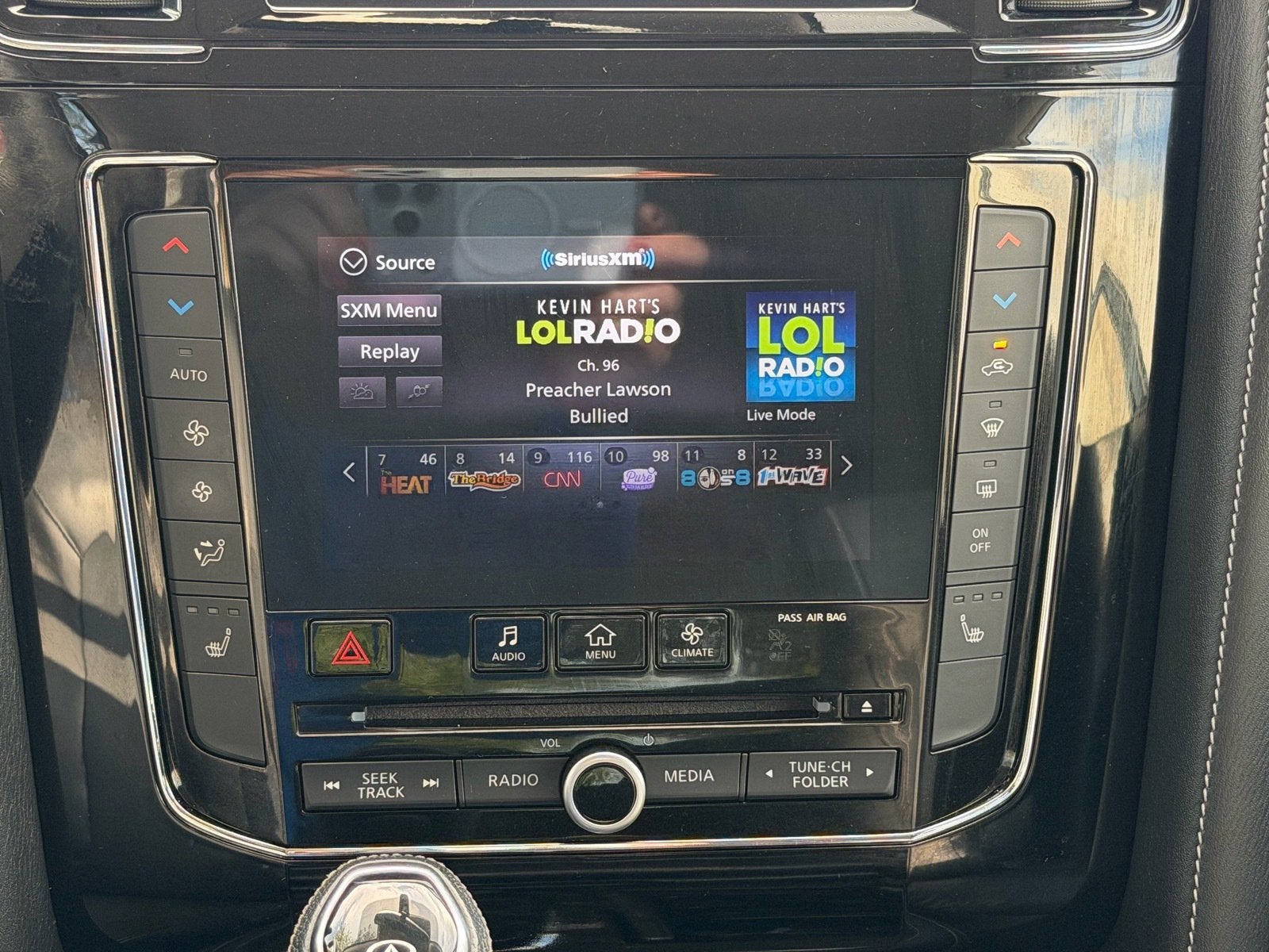 2021 INFINITI QX80 LUXE