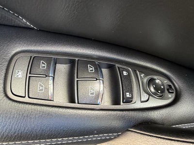 2021 INFINITI QX80 LUXE