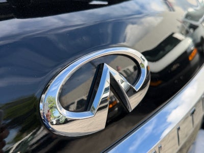 2021 INFINITI QX80 LUXE