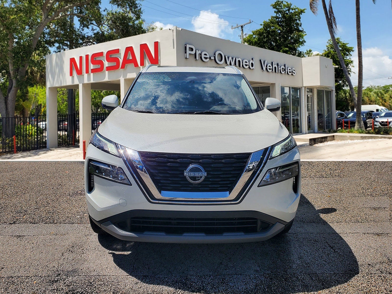 2022 Nissan Rogue SV