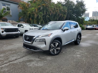 2022 Nissan Rogue SL