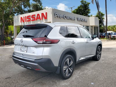 2022 Nissan Rogue SL